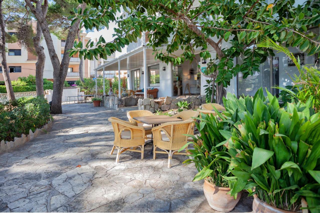 Petit Garden Hotel By Flacalco Cala Ratjada  Luaran gambar
