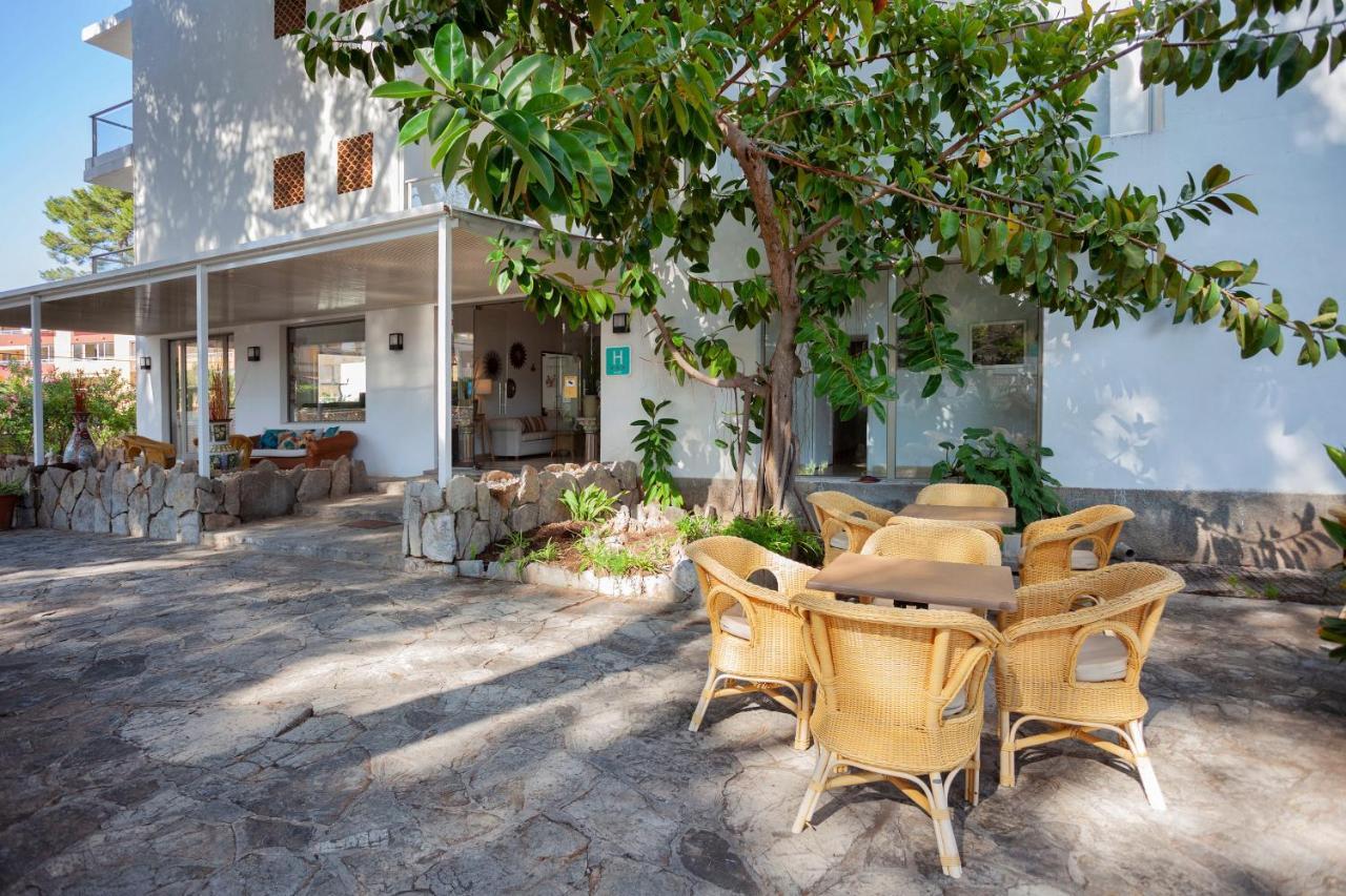 Petit Garden Hotel By Flacalco Cala Ratjada  Luaran gambar