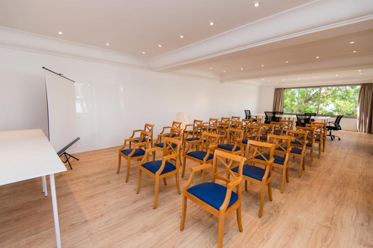 Petit Garden Hotel By Flacalco Cala Ratjada  Luaran gambar